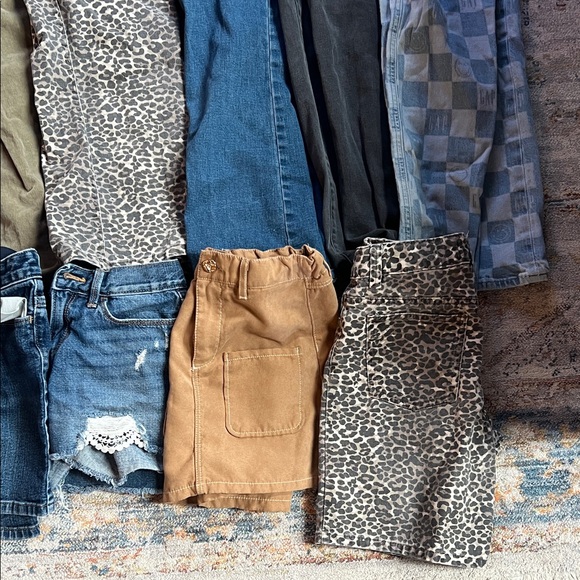 Assorted Girls Clothing Collection - Picture 5 of 5